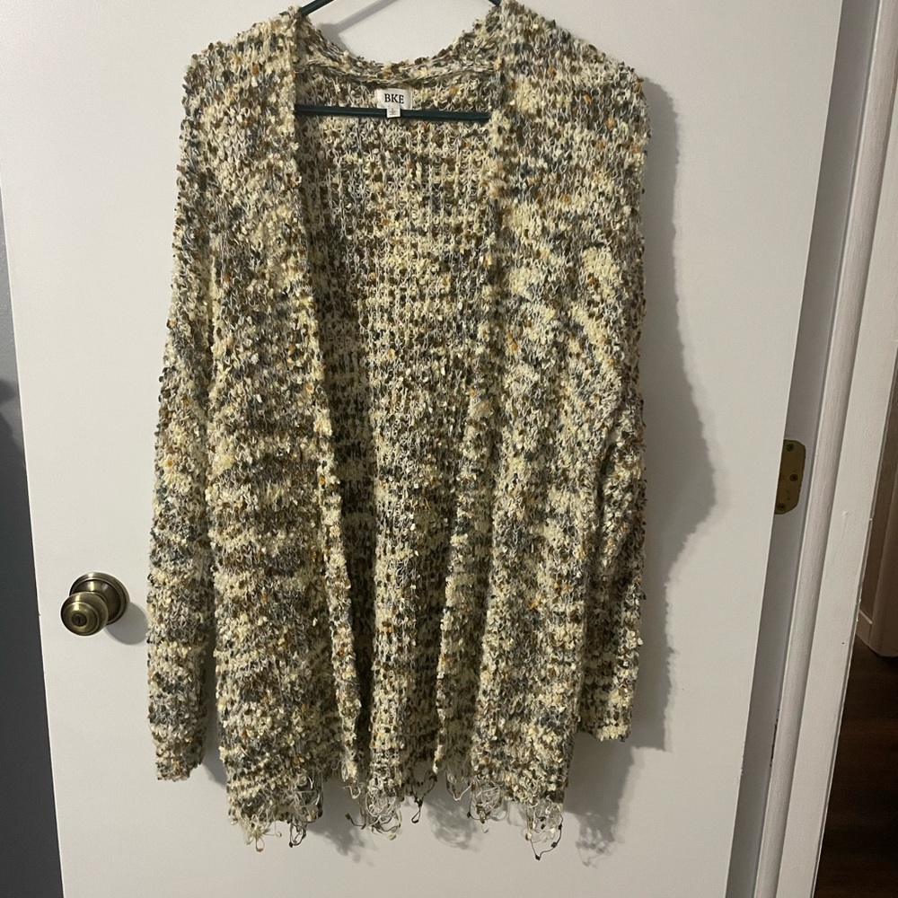 Bke sweater